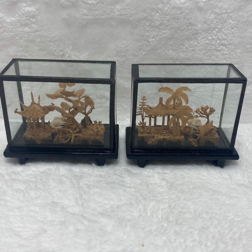 Two Vintage Miniature Cork Diorama Asian Scene Glass Display‎ Case